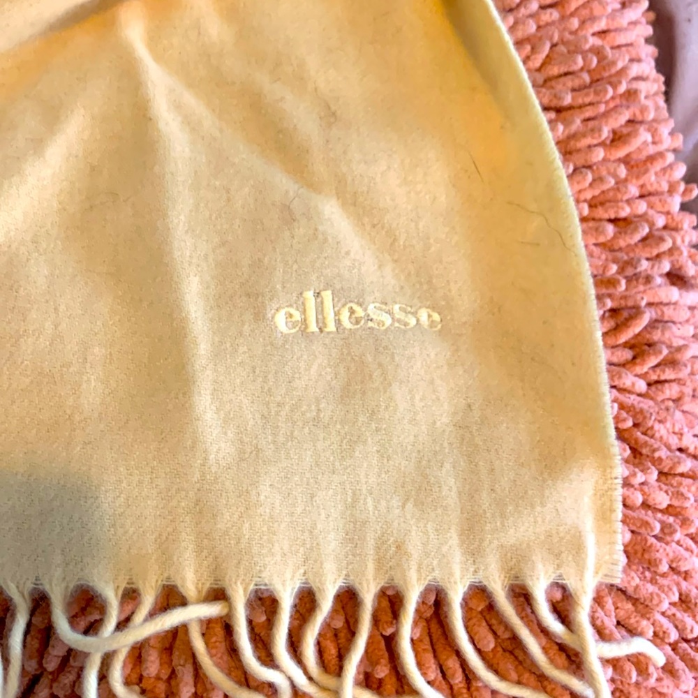 Ellesse pure wool winter scarf. Baby yellow, 11.5” by 52”.
